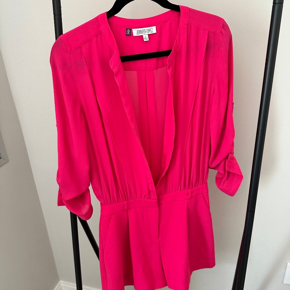 Jennifer Lopez Fuchsia Romper – Size M, Pleated Bodice with Roll-Tab Sleeves
